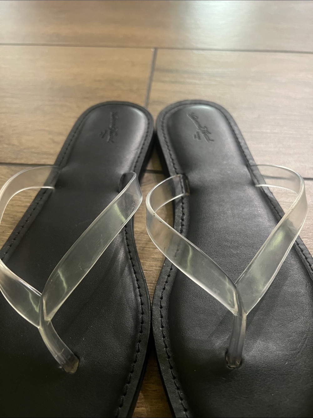 Universal Thread Flip Flops - Picture 6 of 6